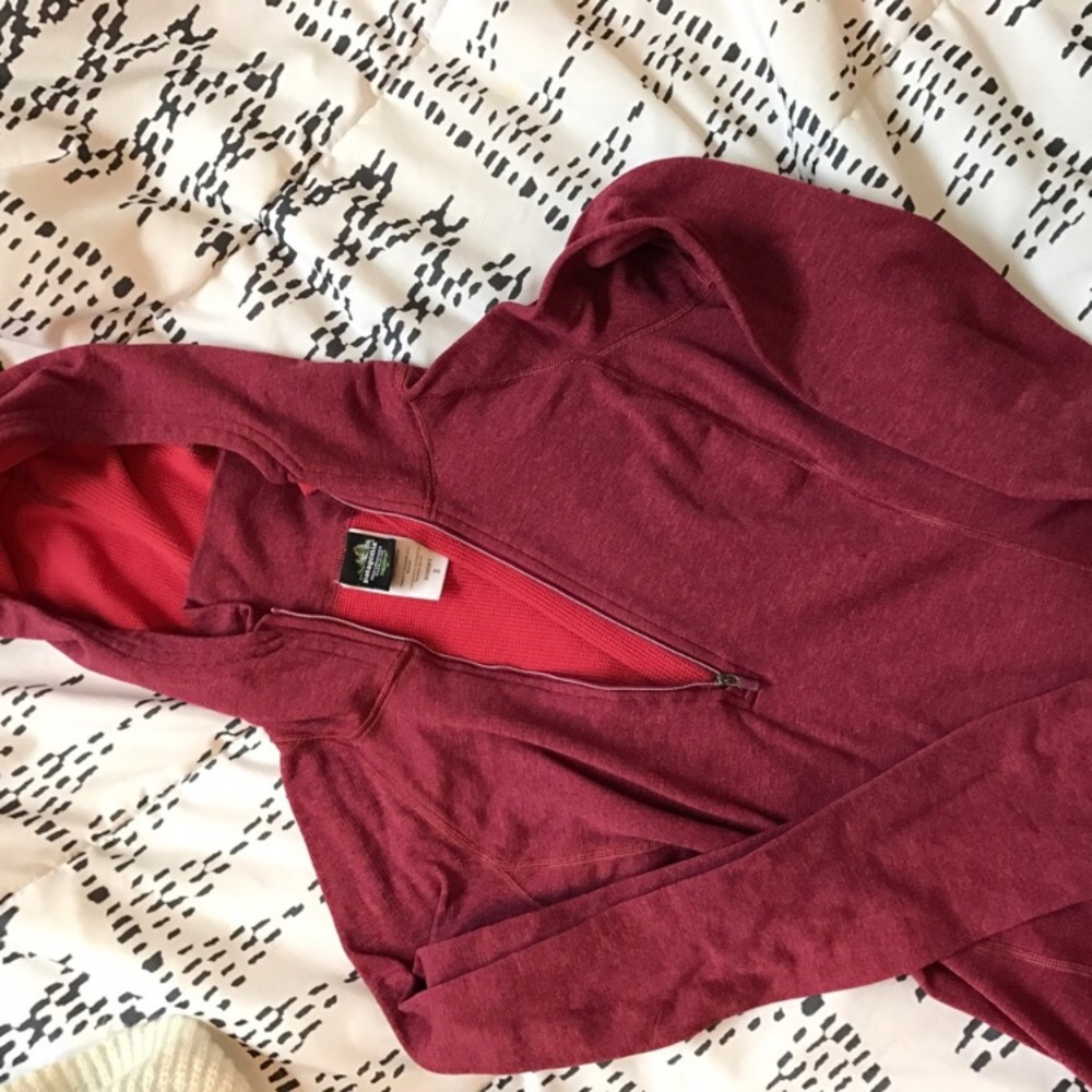 Patagonia sweater size S